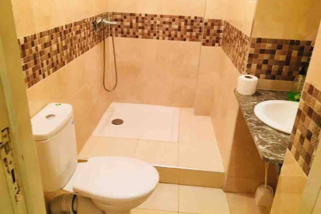Nice 2 Bedrooms Apartment Near The Beach Rabat Eksteriør bilde